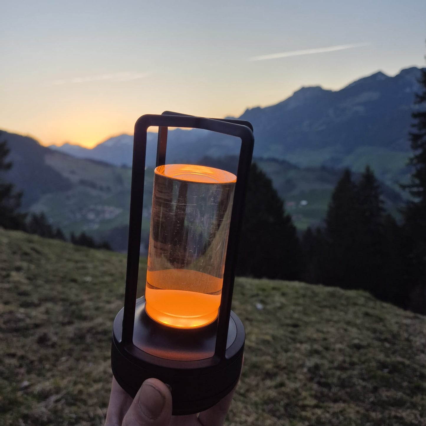 Dimmable USB Charging Table Lamp – 3 Farbmodi & Schnellladefunktion