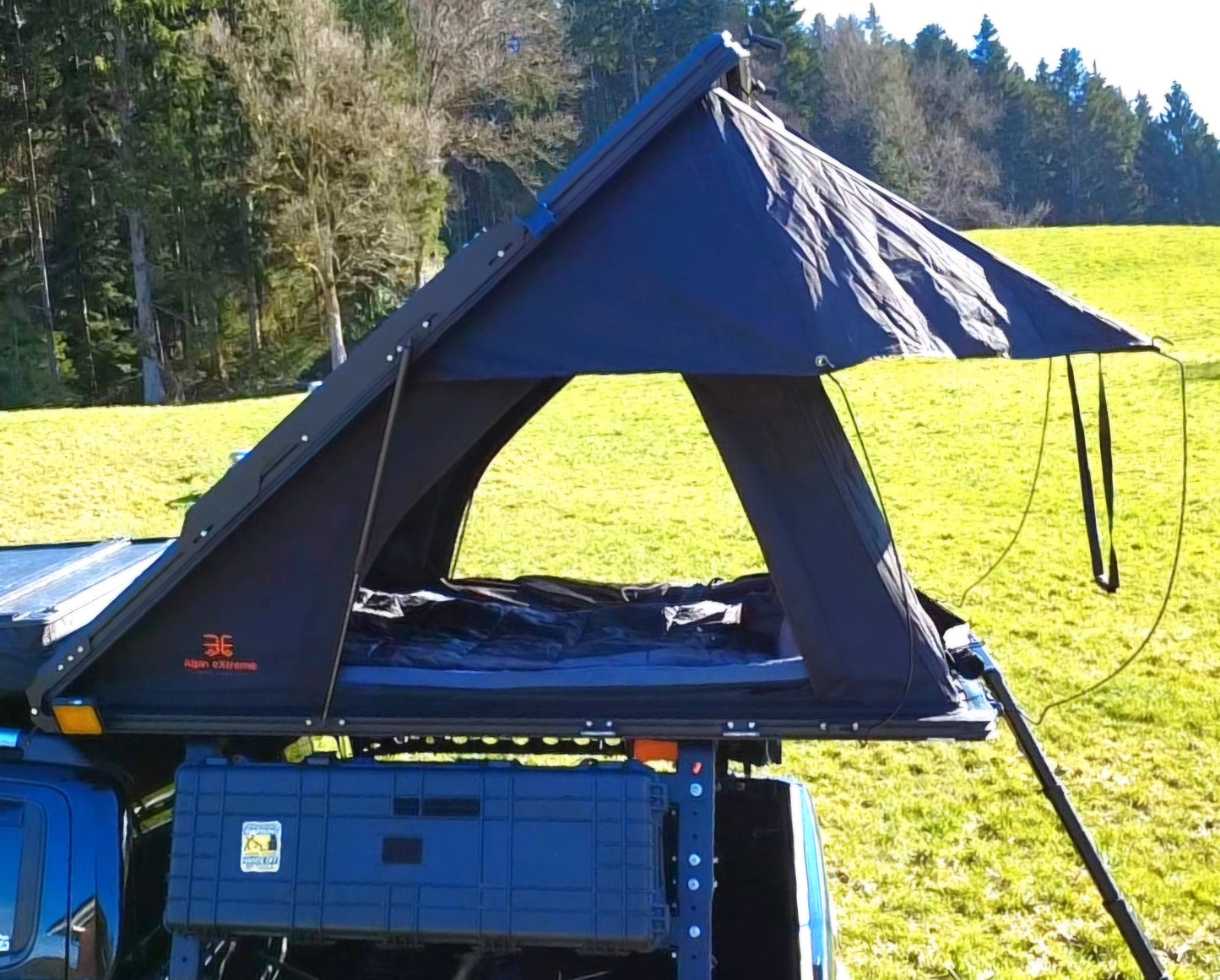Alpin eXtreme Blackout – Hartschalen-Dachzelt mit 100 % Verdunkelung für 2+1 Personen